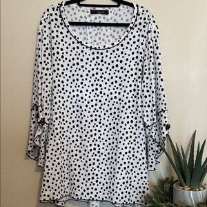 Ali Miles Black and White Polka Dot Blouse